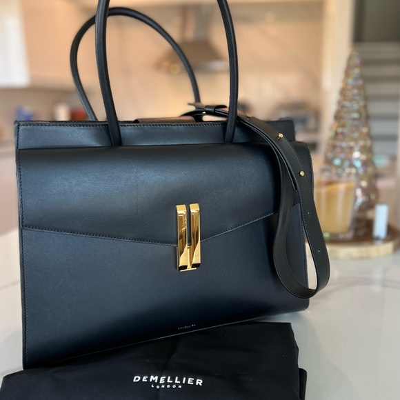 DeMillier London Maxi Montreal Handbag of the British Royals Sold Out - Picture 5 of 15